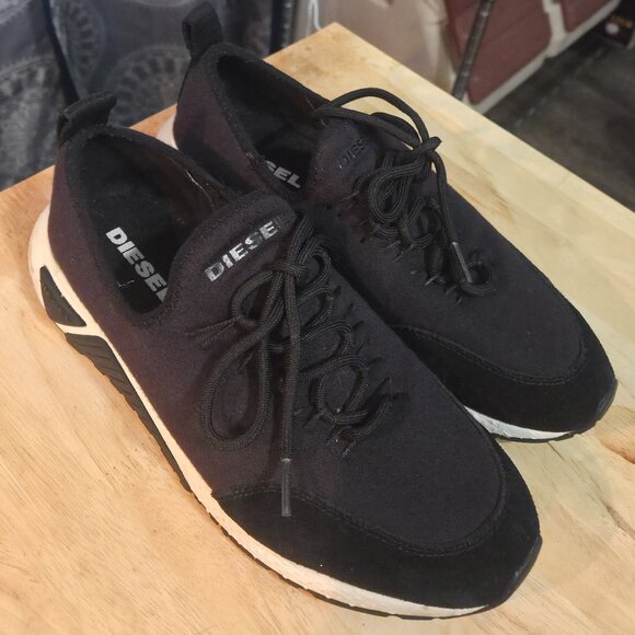 Diesel Men's Black and White sneakers size US 8.5 EUR 42 JPN 26.5 - Picture 6 of 10